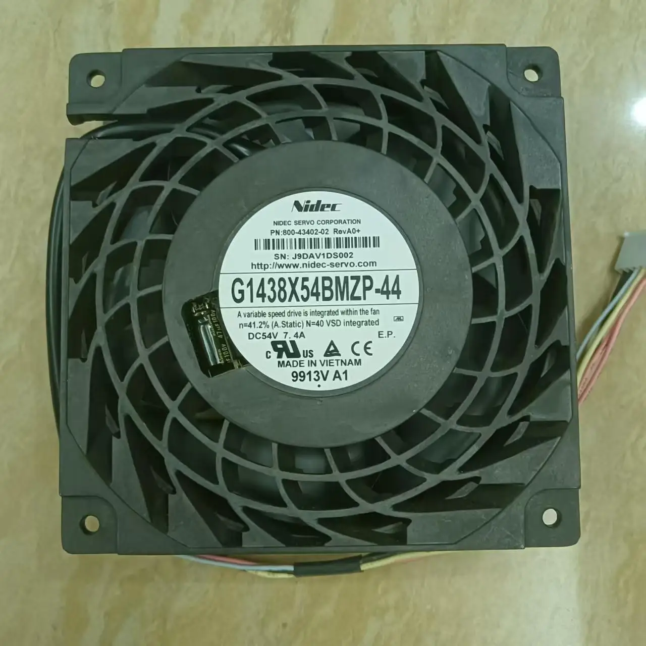

G1438X54BMZP-44 54V 7.4A
