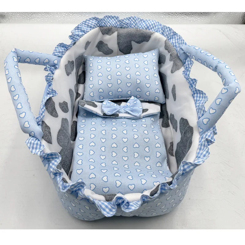 Anpassbar für Puppen unter 35 cm, mit niedlichem handgezogenen Korb-Design für Anziehpuppen, Puppenhaus-Zubehör, Mädchenspielzeug, Geschenke – Detail 6