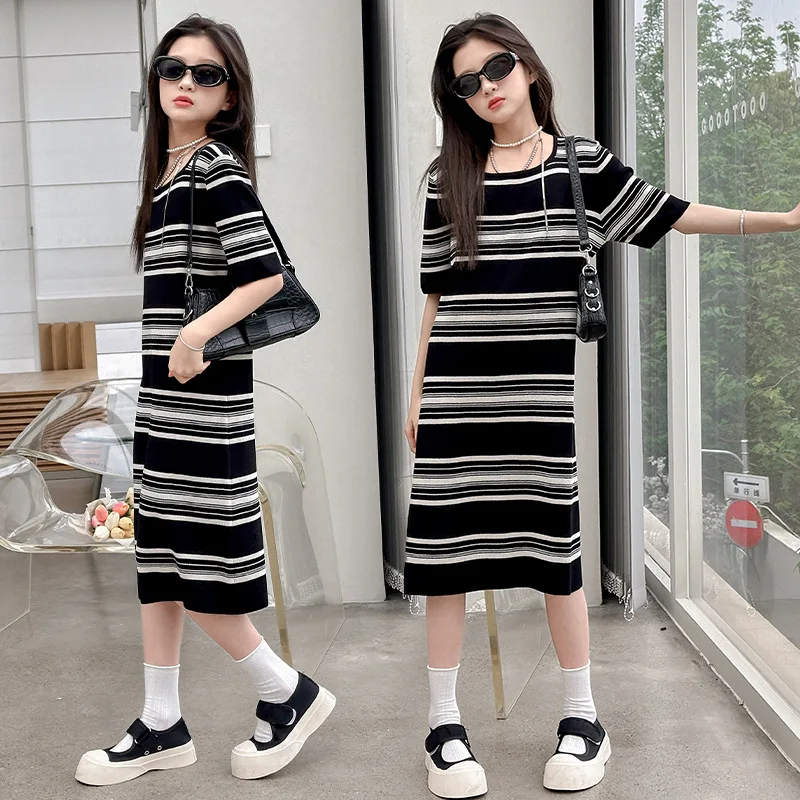 Girls Dress 2024 Summer Big Girls Lady T-shirt Long Skirt Girls Over Knee Stripes Simple Casual Skirt Korean Simple Style