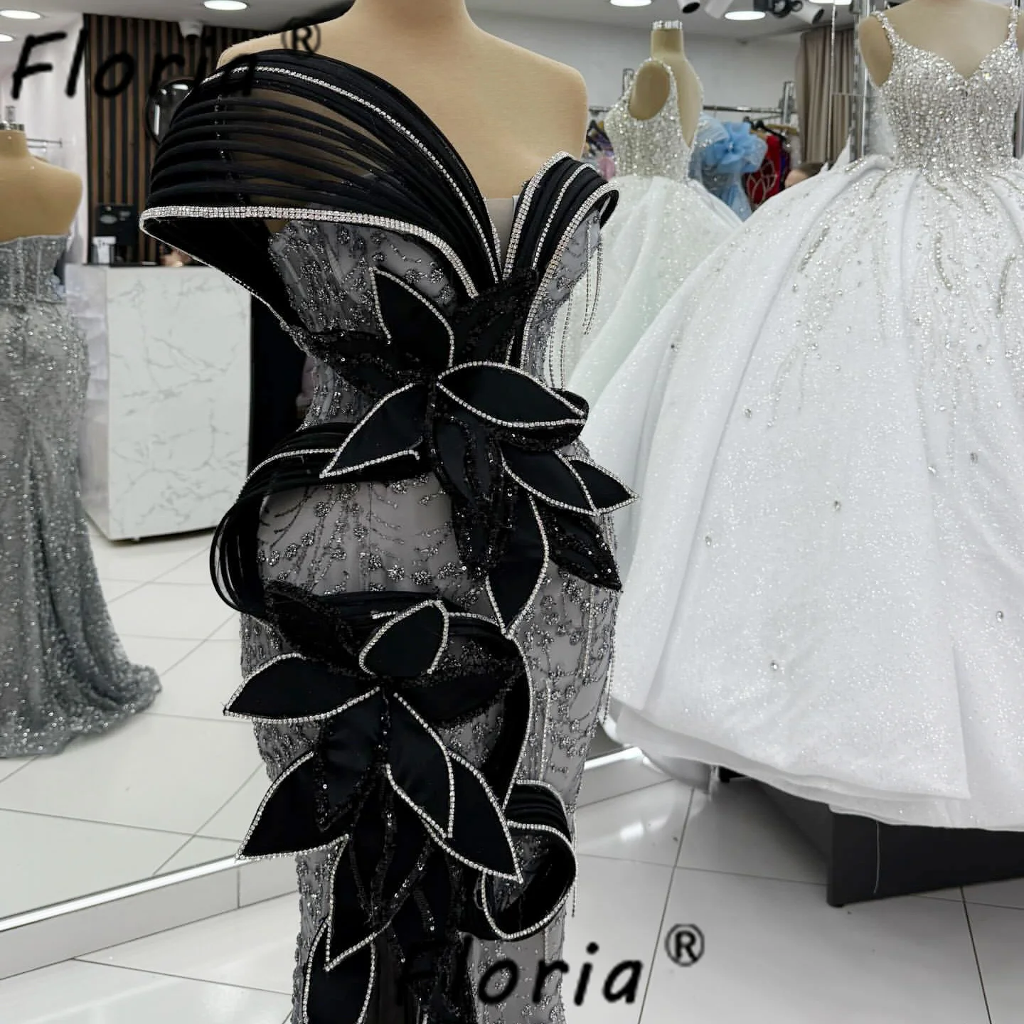 Elegantes perles lourdes robes de soirée 2026 noir argent glands 3D feuille Appliques robe de soirée de bal personnalisé vestidos de gala