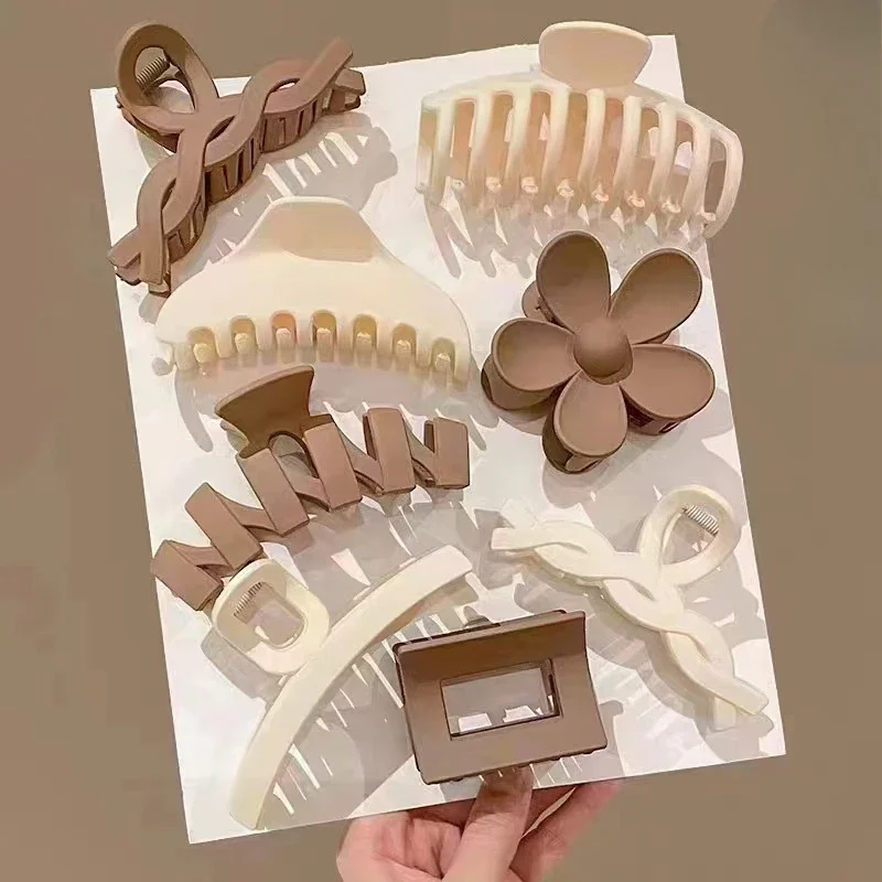 

8Pcs Simple Hair Claw Clips Accessories with Multi-Styles, Cute Flower Claw Clips for Thick Hair, Hair Clips For Women Non Slip