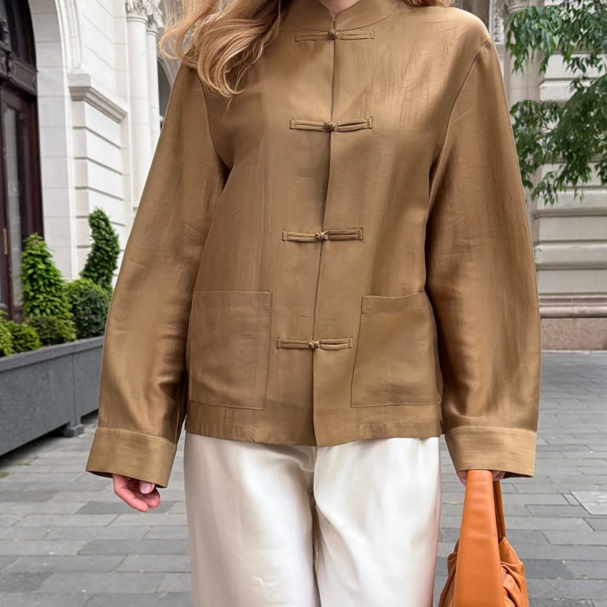 Linad Camisas Vintage Blancas con Cuello Mao y Bolsillos, Blusa Casual de Verano de Manga Larga Ajustada para Mujer, Tops Chic de Calle con Botones 2026