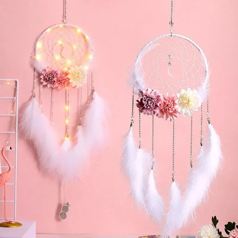 1 Piece Dream Catcher Pendant Bedroom Girl Room Pendant Creative Weaving Feather Wind Chime Girl Couple Gift Home Pendant Gift