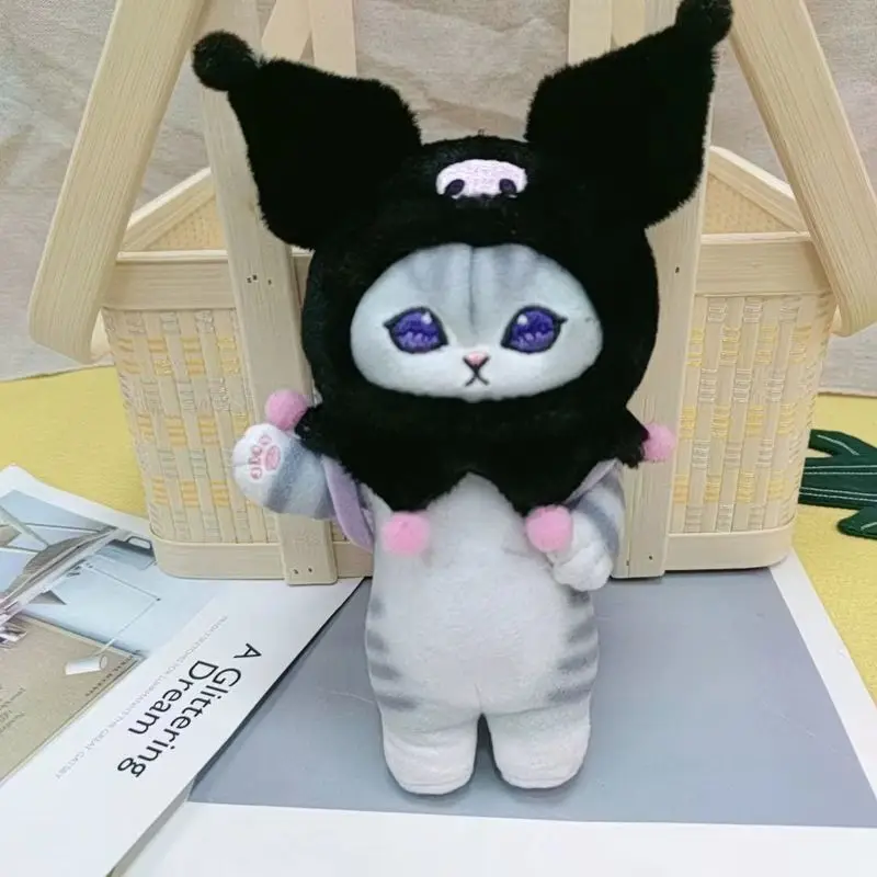 Simpatico cartone animato Kuromi Hello Kitty My Melody Cinnamoroll peluche Simpatico squalo gatto bambola divertente portachiavi ciondolo decorativo regalo per ragazza