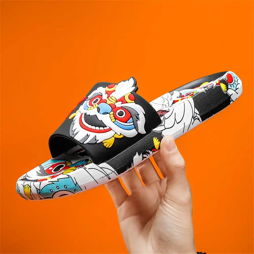 With Strap Strips Rubber Sandals For Children New Fast Sneakers Shoes Luxury Men's Slipper Sports Universal Brands Mobile