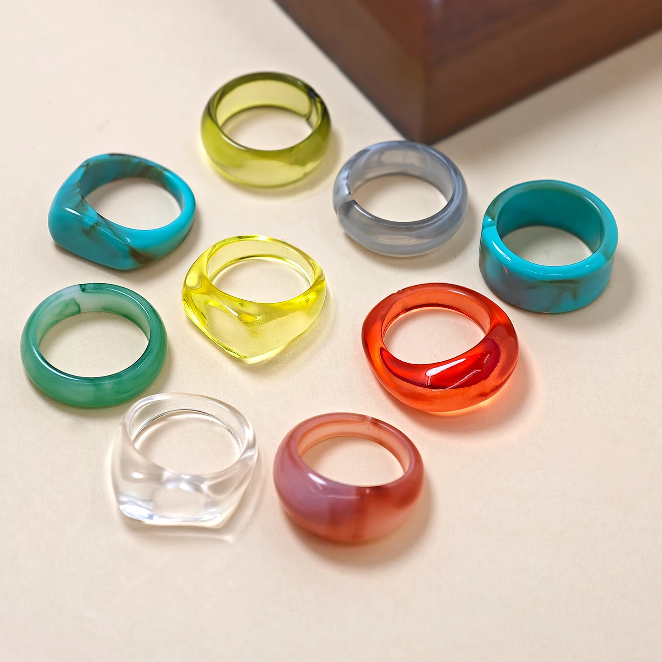 9pcs Retro Blush Resin Stackable Rings For Women Ins Geometric Design Turquoise Exaggerated Finger Ring Set