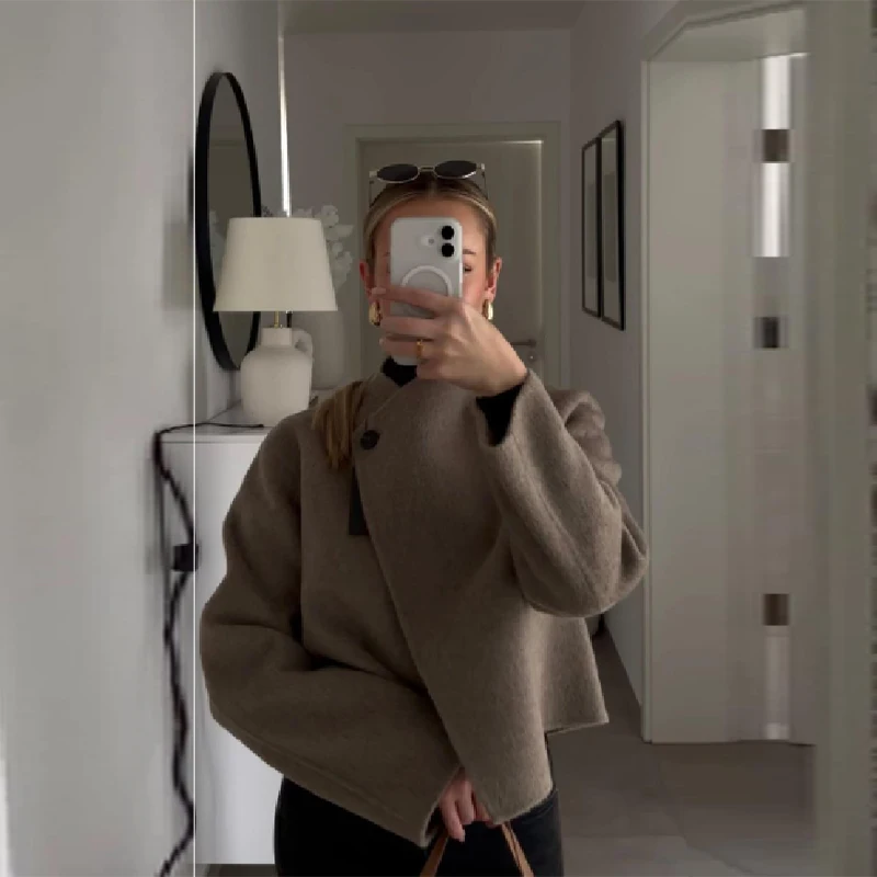 

Women's One Button Fashion Winter Jacket Pure Color Artificial Fur Winter Clothes Commuter Coat 2025 Women's New Casual Clothes