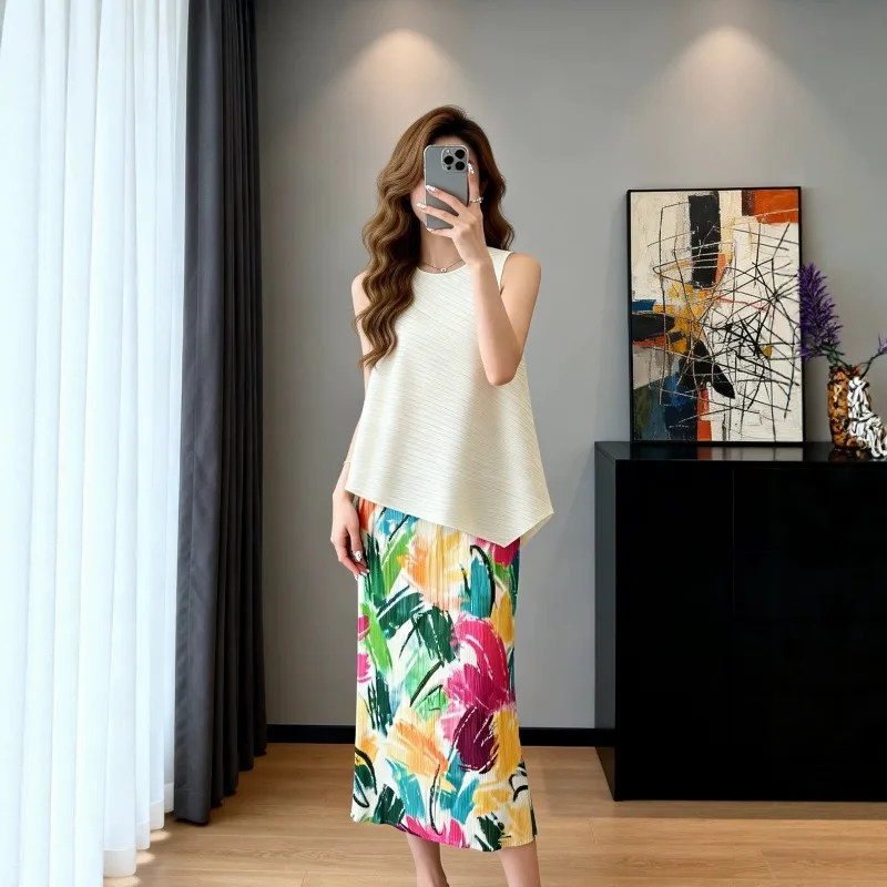 Miyake Pleated New 2026 Pleated Art Oil Painting Print Skirt High Waist Elastic Straight Long Skirt Summer Versatile Style Pleat