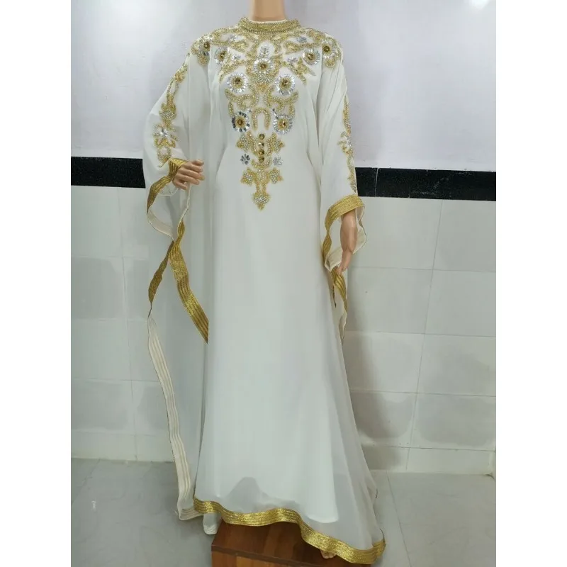 White Kaftans Farasha Abaya Dress From Dubai Morocco Is A Very Fancy Long Dress