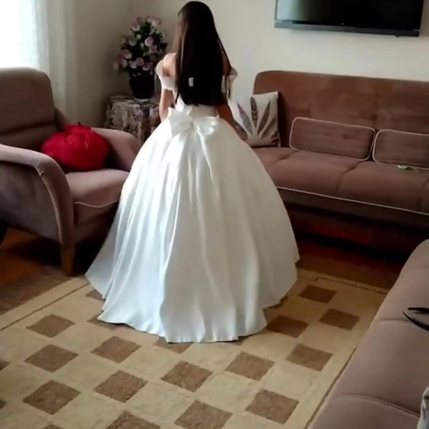 فستان فتاة الزهور من الساتان لحفلات الزفاف مطرز للأطفال مناسبة خاصة لفستان المسابقة للفتيات الصغيرات