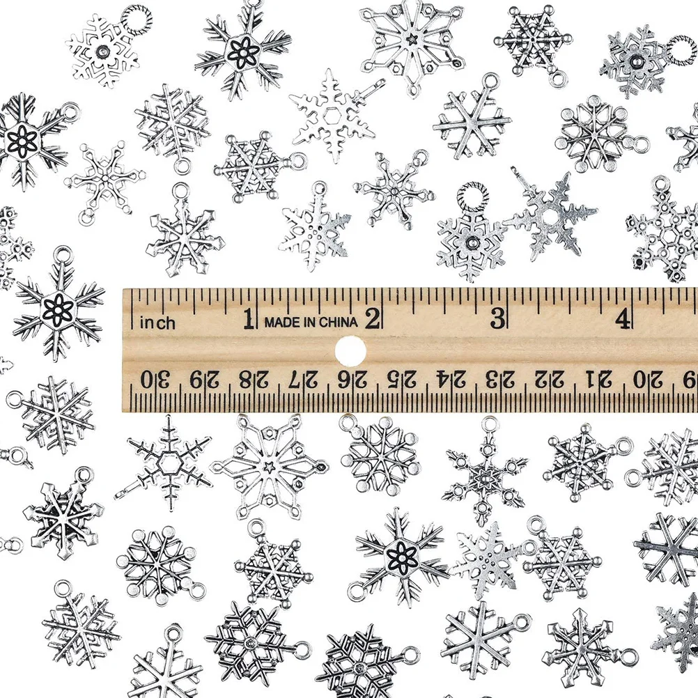 

20Pcs Alloy Snowflake Pendants Christmas DIY Jewelry Accessories Necklace Bracelet DIY Accessory Xmas Jewelry Making Pendants