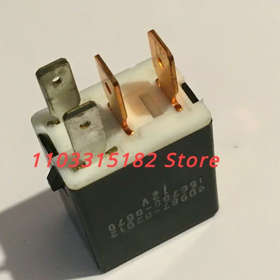 Nadaje się do przekaźnik samochodowy 90987-04004 5 Plug Vermilion długie płaskie