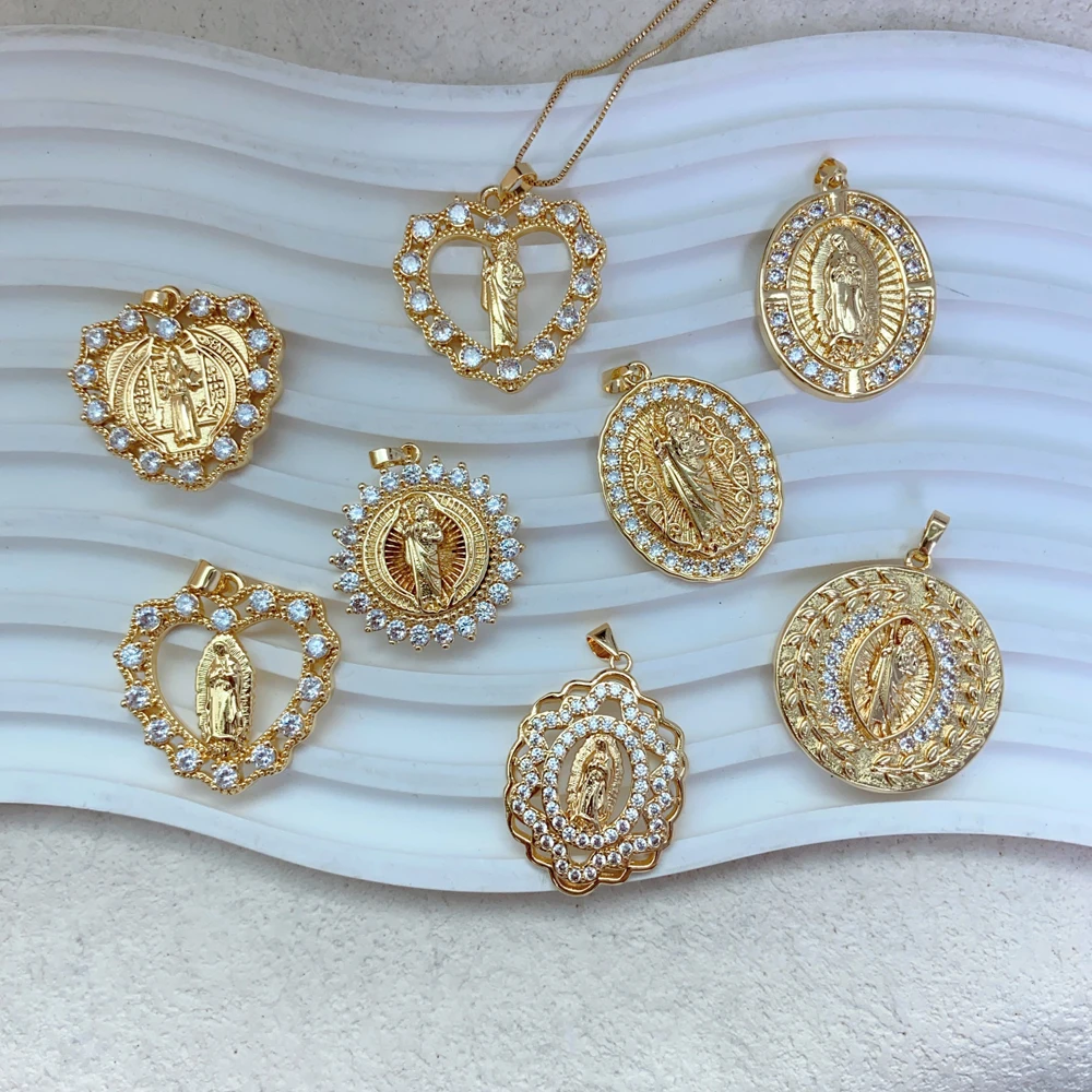 

18K Gold Plated Brass CZ Fashion Pendants Necklace Stylish Religious Pendants Necklace in Various Styles