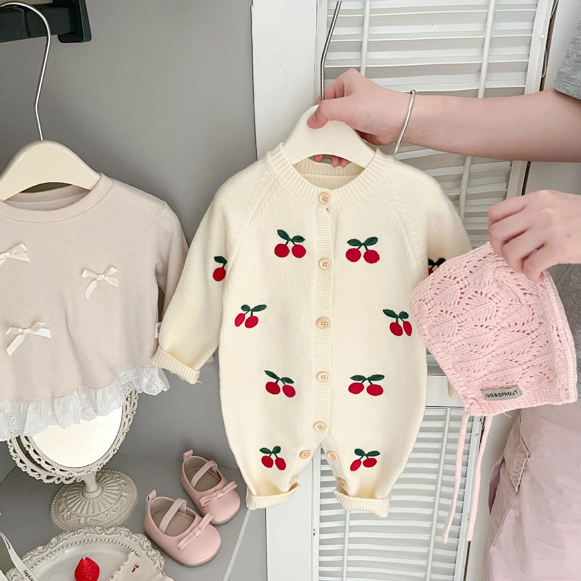 Somenie Baby Autumn Clothes Small Month-old Baby Cherry Onesie Autumn Knitted Sweater Fart Coat Foreign Style Out Clothes