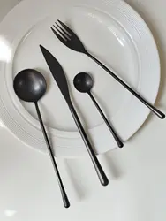 Japanese Retro Black Cutlery Set 304 Stainless Steel Western Steak Knife Fork Spoon Set Coffee Spoon Desser Fork Fruit