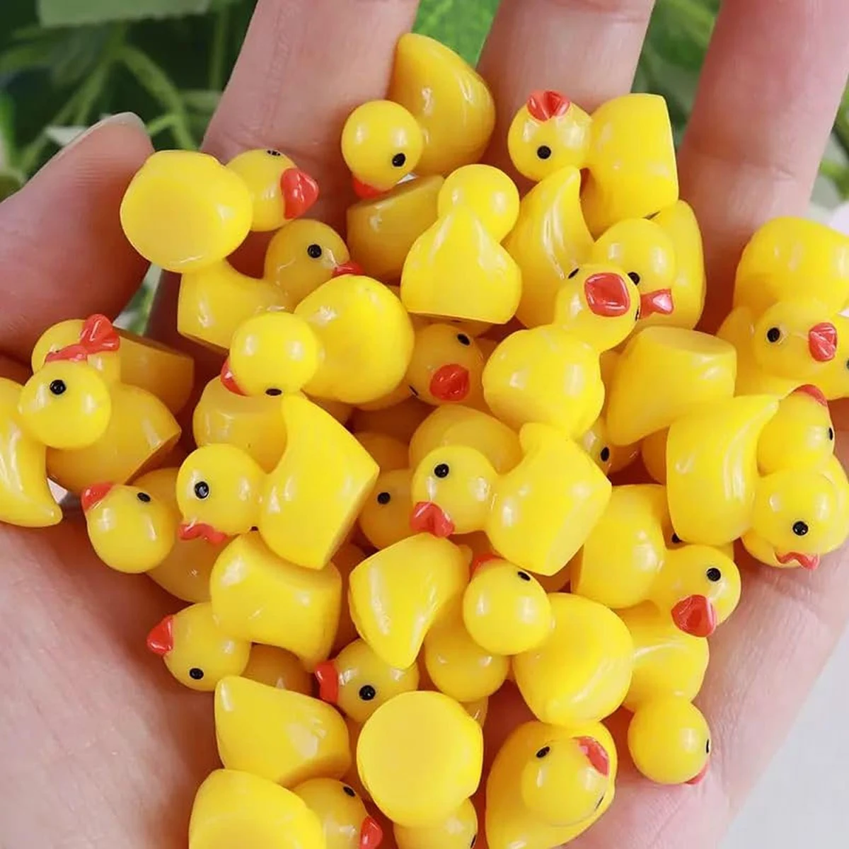 50pcs Mini Cute Resin Ducks Tiny Duck Figures Ornament Plastic Ducks Miniature Yellow Ducks for Dollhouses Garden Decoration