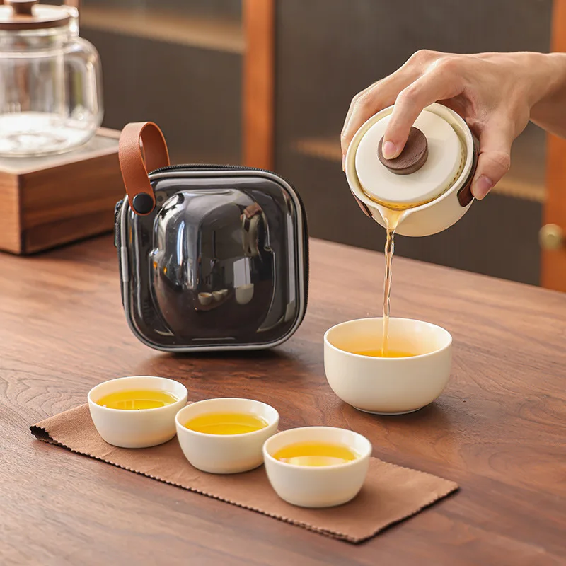 

Portable Tea Pot Set, 1 Pot of 4 Cups Carry-on Bag, Can Be Used for Outdoor Leisure Trips and Family Gatherings, Tea Set Chinese