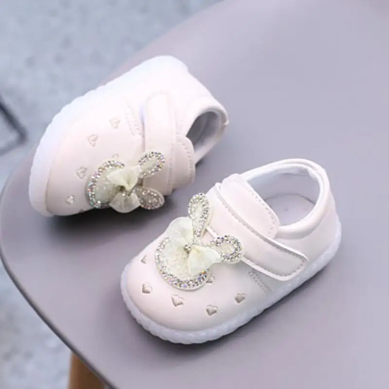Kawaii Casual Shoe Childrens Shoes Light Up Baby Girl Shoes Soft Sole Anti Slip Princess Shoes Leather Shoes for Girls 1 Year