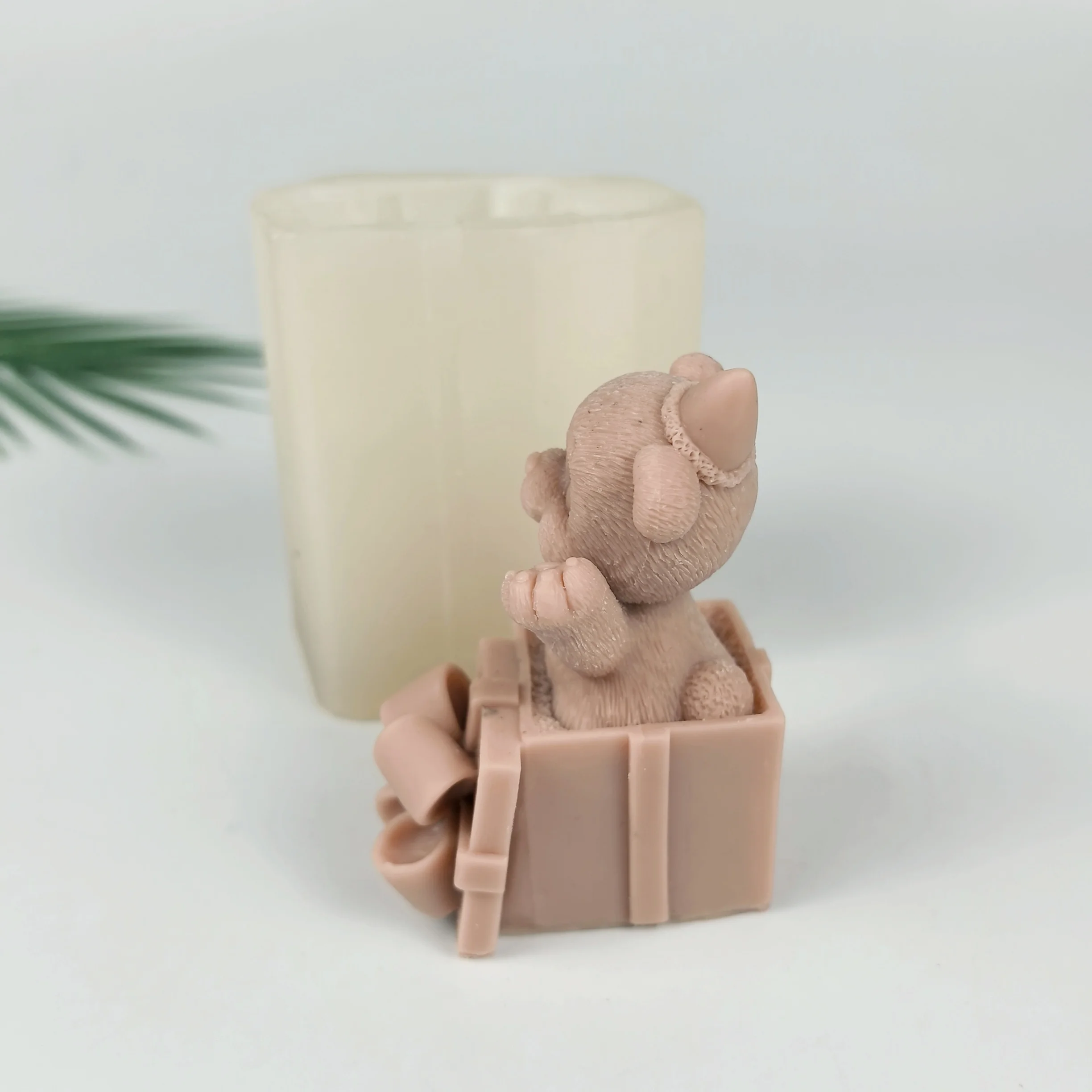 3D Animals Mold Birthday Gift Box Surprise Bear Moulds Silicone Candle Soap Molds Clay Resin Wedding Candles Handmade DW0807 5