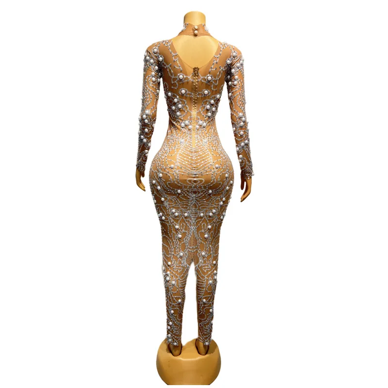 Diamant-lange Geburtstagskleidung, leuchtend weiß, perlbraun, schmale Passform, langer Rücken, Wade, geteilter Ausschnitt, Ärmel, elegante mittelgroße Abendkleider