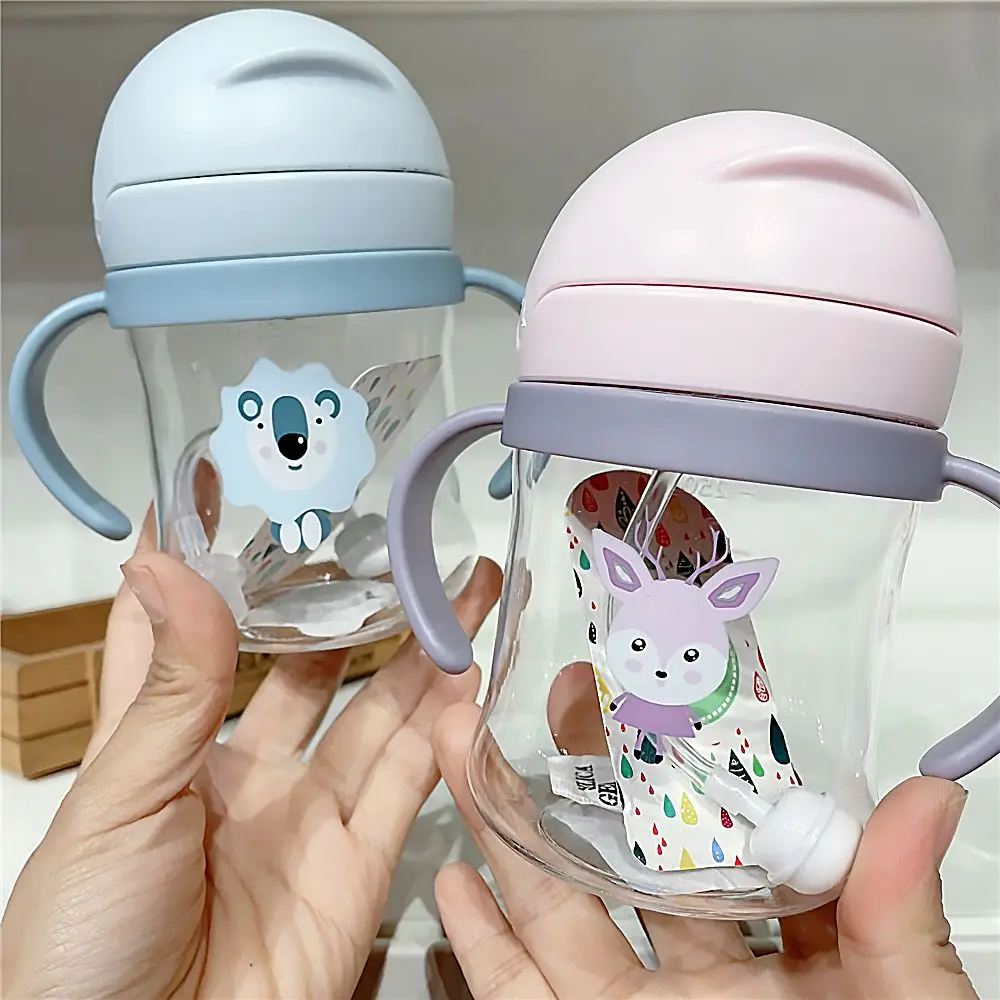 Cartoon 250ML Toddler and  Sippy Cups Handle Feeding Cup with Straw Gravity Ball Unisex Learning Cup