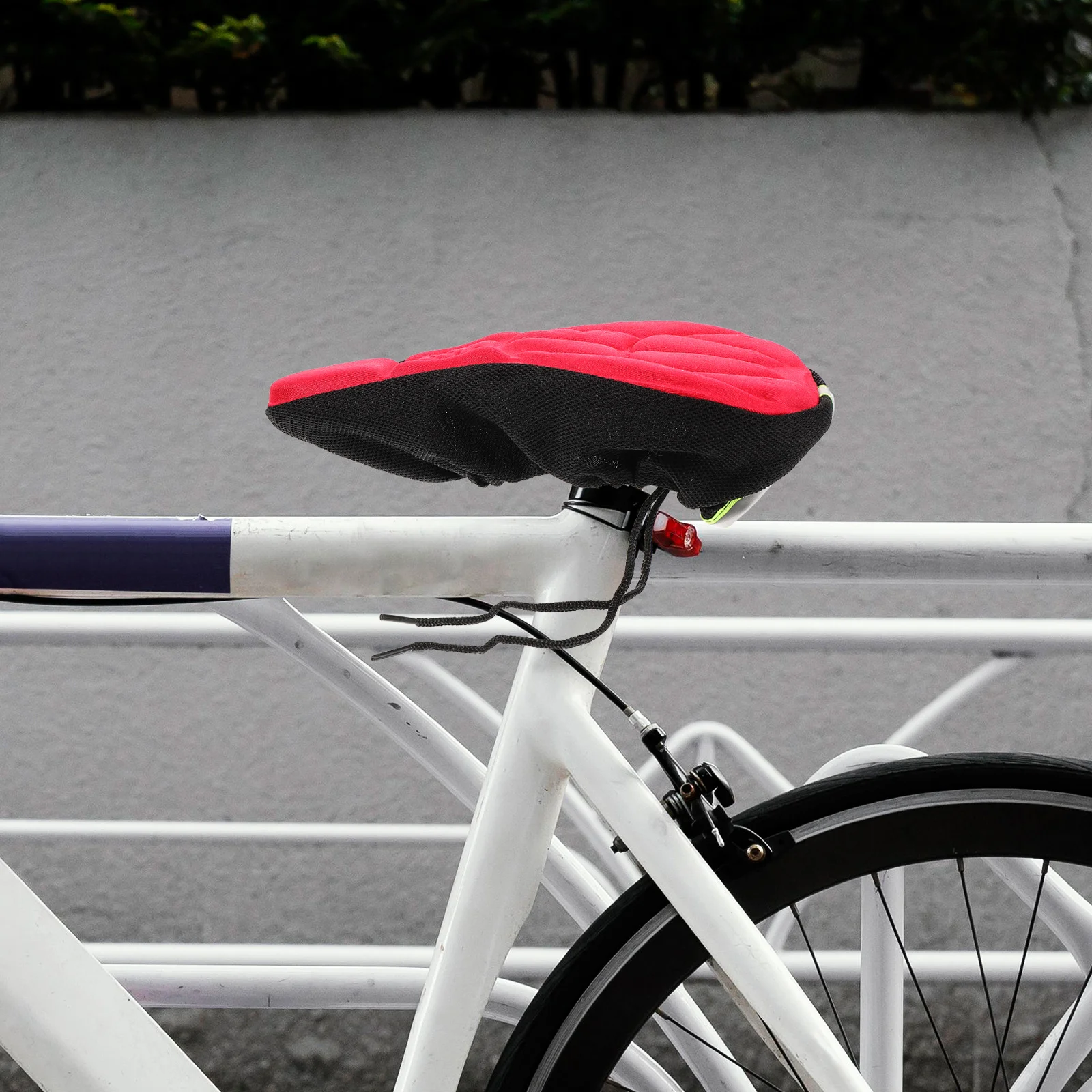

Universal 3D Thickened Silicone Bike Seat Cover Enhanced Breathability Cycling Saddle Cushion Mountain Bicycle Red Color Fit
