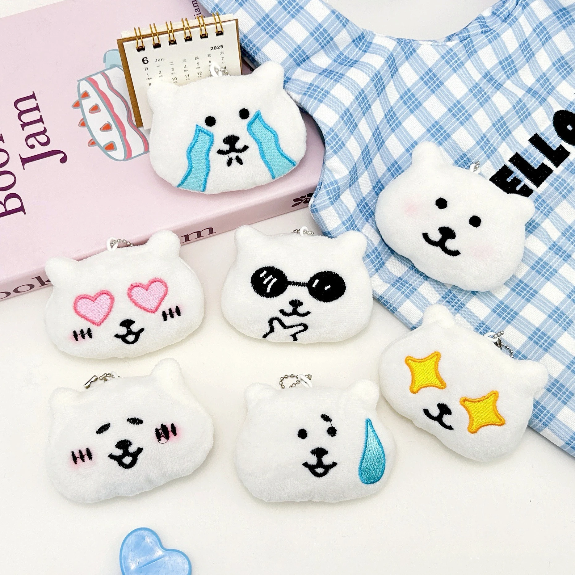 

Милый плюшевый брелок-подвеска в виде мультяшного медведя, самоироничная кукла-медведь, пищащий брелок для ключей, украшение для сумки, подарок для девочки