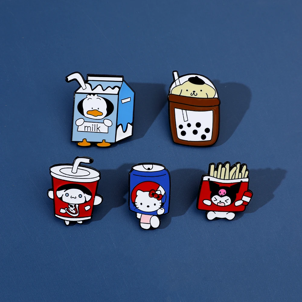 

Новые эмалированные булавки Sanrioes для рюкзака, милые броши «Hello Kitty», Kuromi Cinnamoroll, металлические значки в стиле аниме, ювелирные изделия, подарки