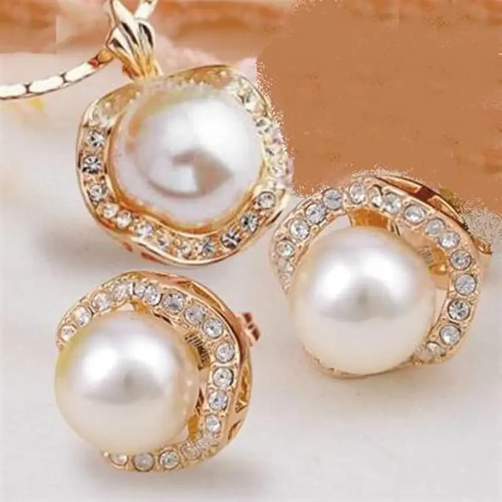 

Wholesale wholesales Women's Jewellery bridal GP crystal shell pearl pendant necklace earrings set -Bride jewel