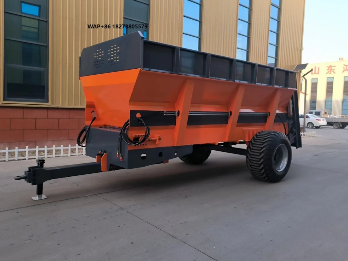 Farm Trailers High Fully Automatic Dual-Use Wet/Dry Fertilizer Spreader Towable Multi-Functional Gearbox Manure-Spreading