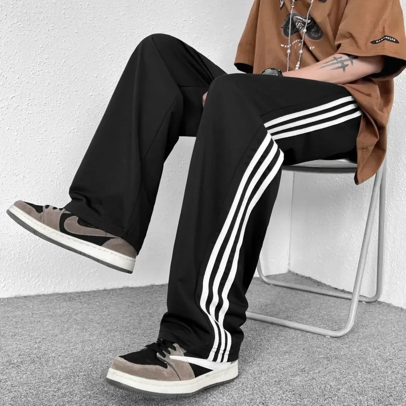 

Pop VersatileTrendy Men's Sport Fashion Pants Loose-Fit Straight-Leg Casual Long Pants Striped Design Basketball Style For Summe