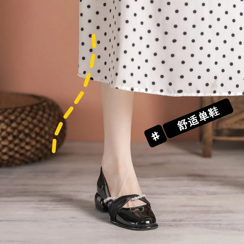 High Quality Xiaoxiangfeng Leather Single Shoes 2023 Spring and Autumn New Low Heel Pearl Lady  Apricot Black