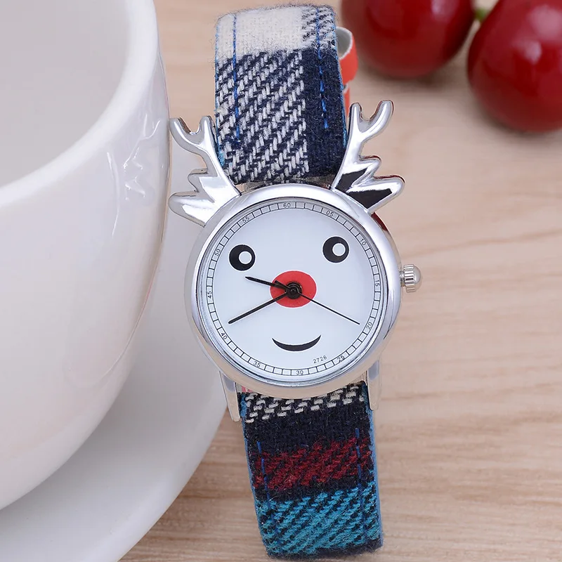 อุทัย CQ68 นาฬิกาแฟชั่นผู้หญิง เข็มขัดพักผ่อนกวางคริสต์มาส นาฬิกาควอทซ์หรูหรา และนาฬิกาของขวัญสําหรับผู้หญิง