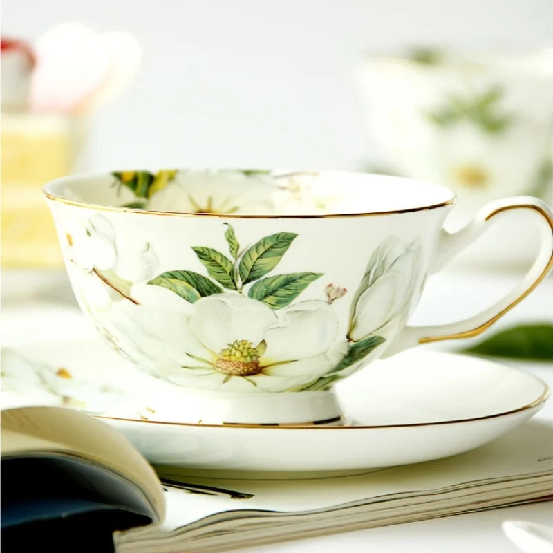 1set Exquisite Vintage Bone Porcelain Tea Cup Set - Insulated, Break Resistant, Reusable, BPA-Free, Golden Trim,