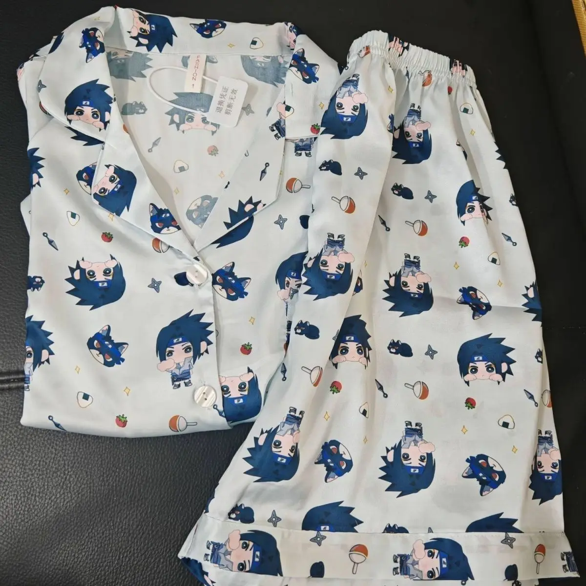 

Комплект пижамы с милым аниме-принтом Наруто и Саске Учиха, с коротким рукавом и отложным воротником, мягкая повседневная домашняя одежда для сна для женщин и девушек, аниме-стиль