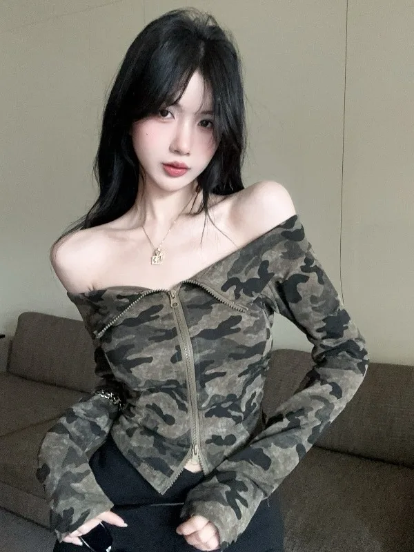 

Early Autumn American Retro Spicy Girl One Shoulder Camouflage Zipper Slim Fit Inner Wear Long Sleeve Base Shirt Women