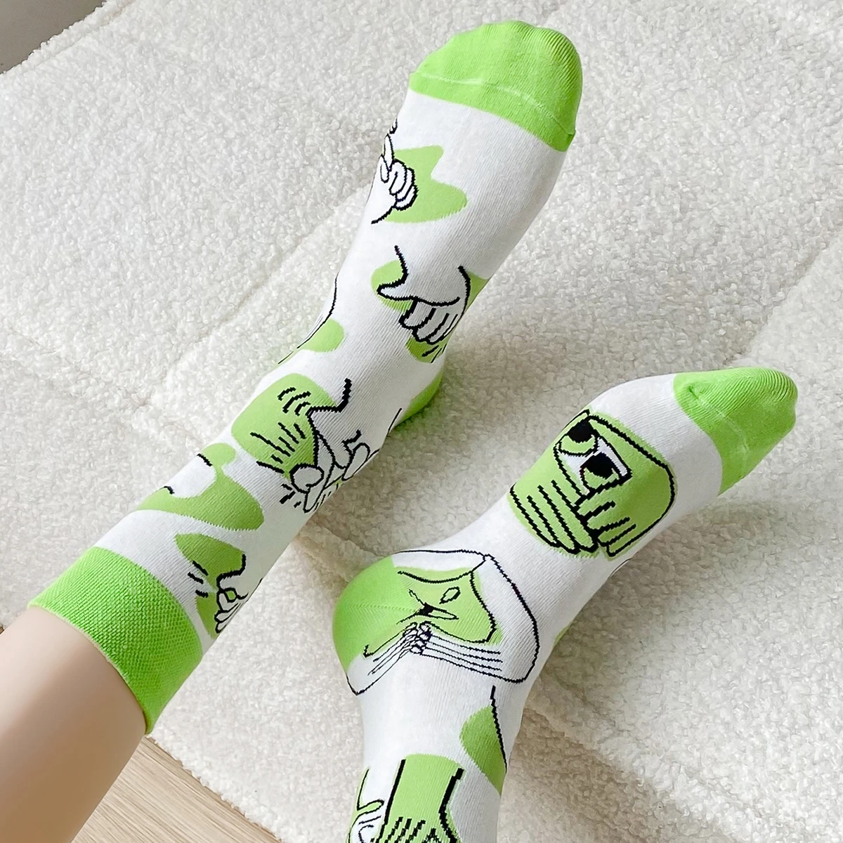 AB ถุงเท้าลายการ์ตูนสำหรับวัยรุ่นผู้หญิงถุงเท้าถักนิตติ้งแนวสตรีทถุงเท้าแนวรักถุงเท้าข้อต่ำฟิตเนสคุณภาพสูงใหม่