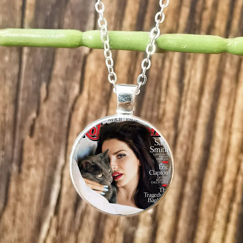 Lana Del Rey Poster Necklace Fans Souvenir Glass Cabochon Charm Pendant Choker Fashion Star Jewelry for Friends Gifts