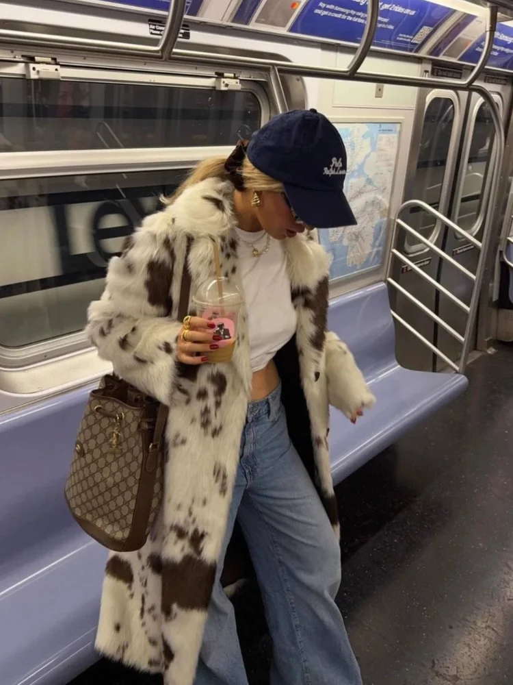 2025 جديد المرأة وهمية رقيق الفراء سترة موضة التلبيب كامل الأكمام الشتاء معطف دافئ شارع العليا عادية اليومية التنقل ملابس خارجية