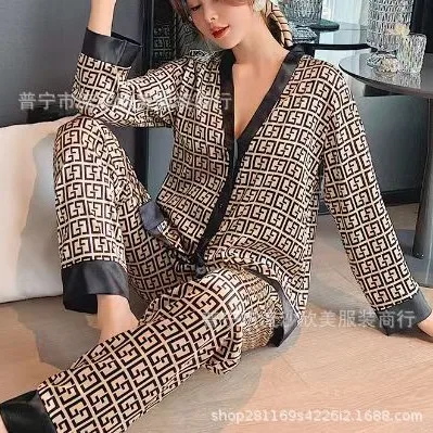 Autumn New Ladies Ice Silk Pajamas Ms. Long-sleeved Pants V-neck Cardigan Simulation Silk Loose Lapel Ms. Homewear Pajama Set