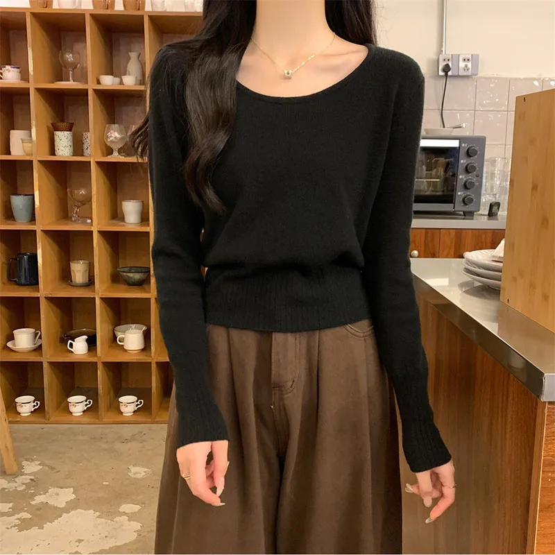 Solid Color Simple Long Sleeve Sweater Woman Korean Round Collar All-Match Short Sweaters Autumn Winter Casual Knit Pullover view 3