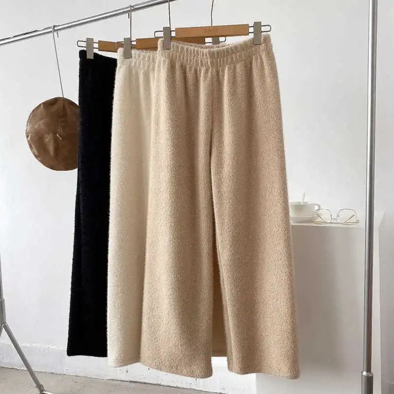 Winter Pants Women Fluffy Elastic High Waist Tender Korean Style Feminine Baggy Fashion Daily Comfortable Soft Velvet Trousers