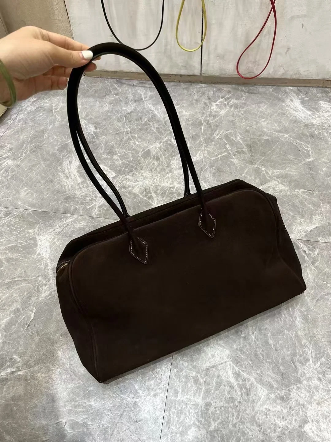 2024 New Hot Vintage Large Capacity Commuting Bag Ladies Handbag Famous Brand Design Fashionable Shoulder Bag Underarm Bag