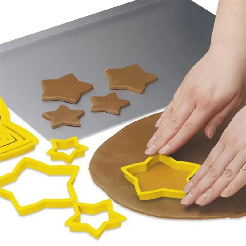 6pcs/set Christmas Tree Cookie Cutter Mold Five-pointed Star Shape Cake Cookie Cutter Mold 3D Cake Decoration Tool Baking Mold