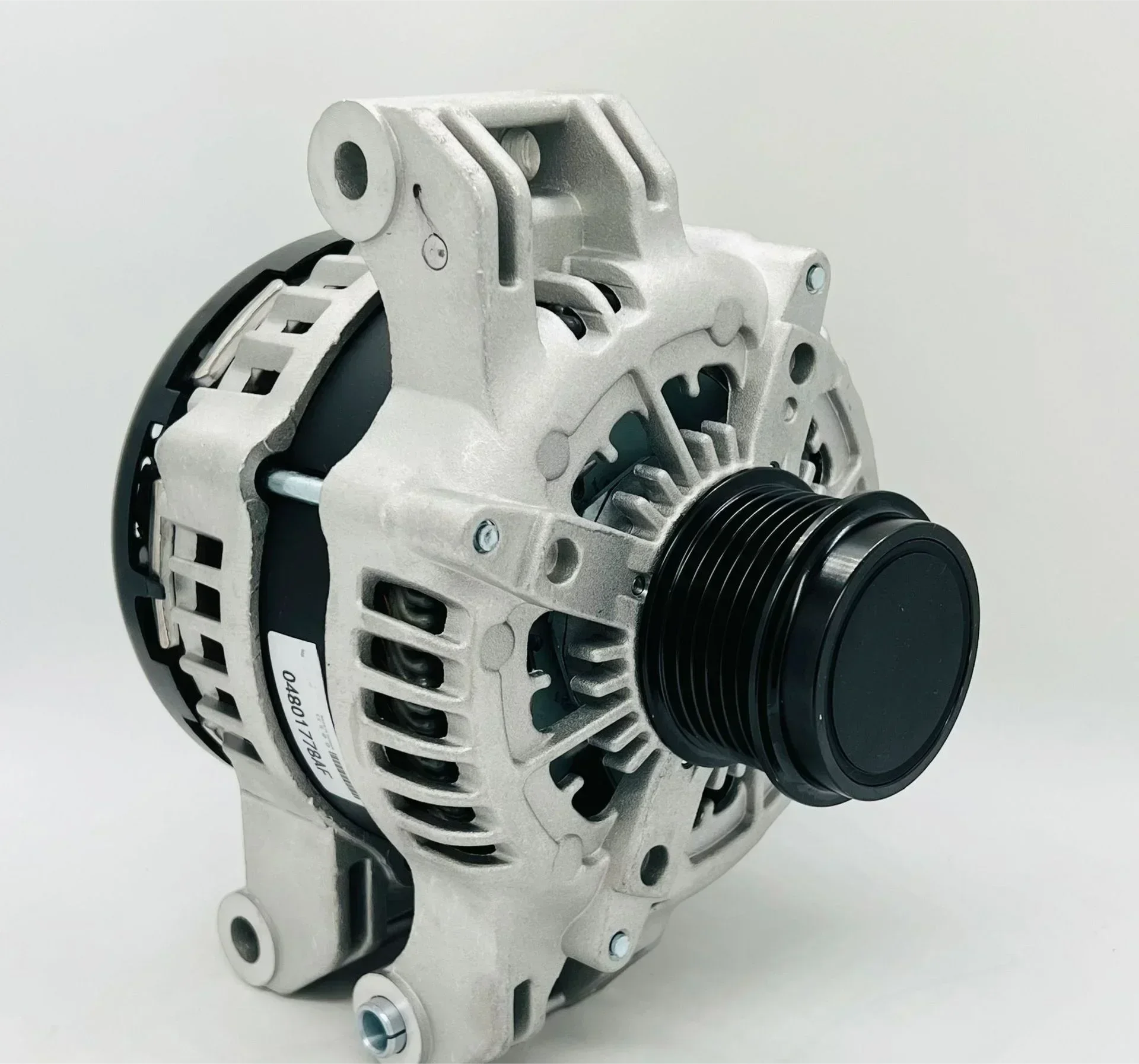 04801778 Generator AF 3.6L 056029789 Części samochodowe AA JFZ10436