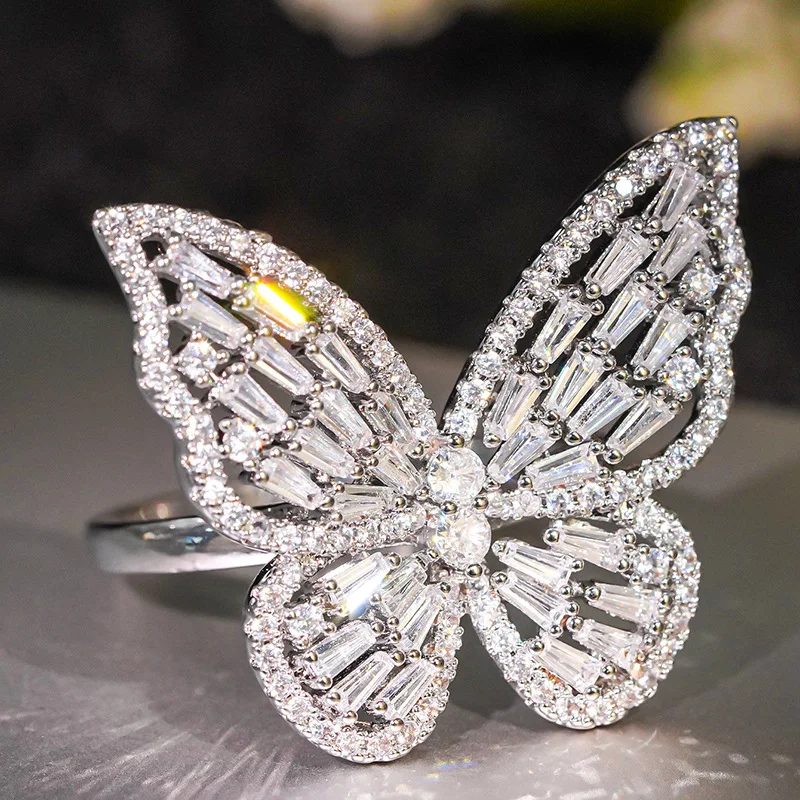 European and American Design Full of Butterfly Zircon Inlaid Ring, Female Actress Ya Attends Banquet with Dynamic Accessories