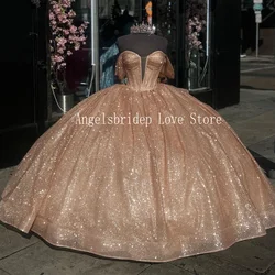 Angelsbridep Glänzendes Roségold-Ballkleid für 15-Jährige, Quinceanera-Kleider, maßgeschneidertes, gestuftes Prinzessin-Geburtstagspartykleid