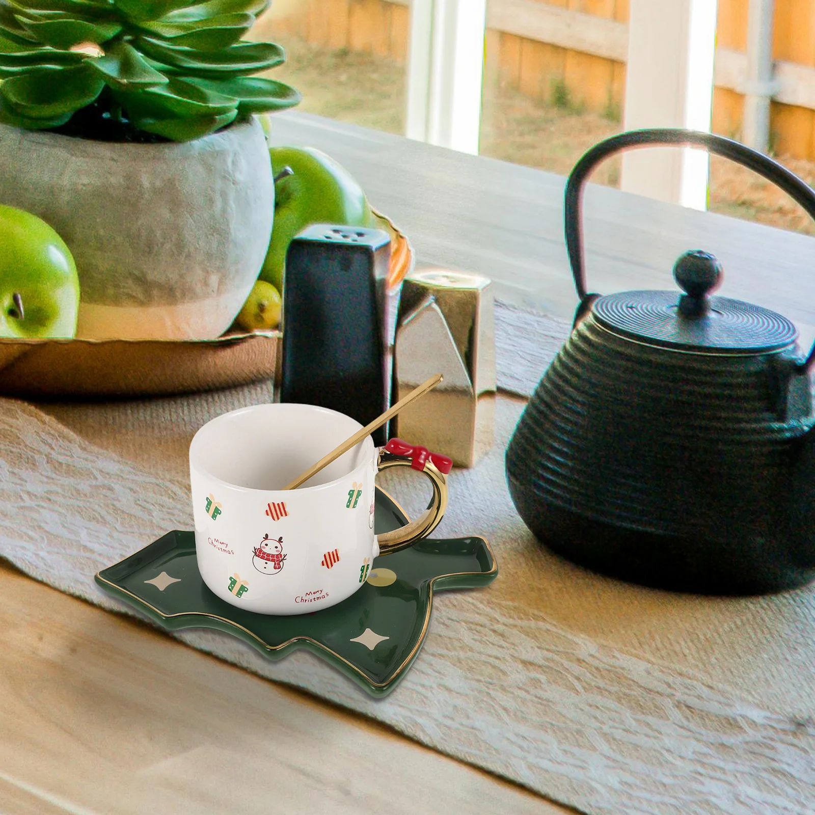 

1 Set Christmas Ceramic Milk Cup With Christmas Tree Shaped Saucer Coffee Mug Water Cup Ceramic Tea Cup with Handle Christmas Mi