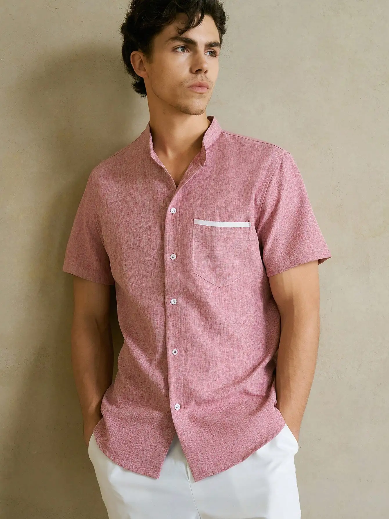

Men's Pink Linen Blend Mock Neck Button-Front Short Sleeve Shirt