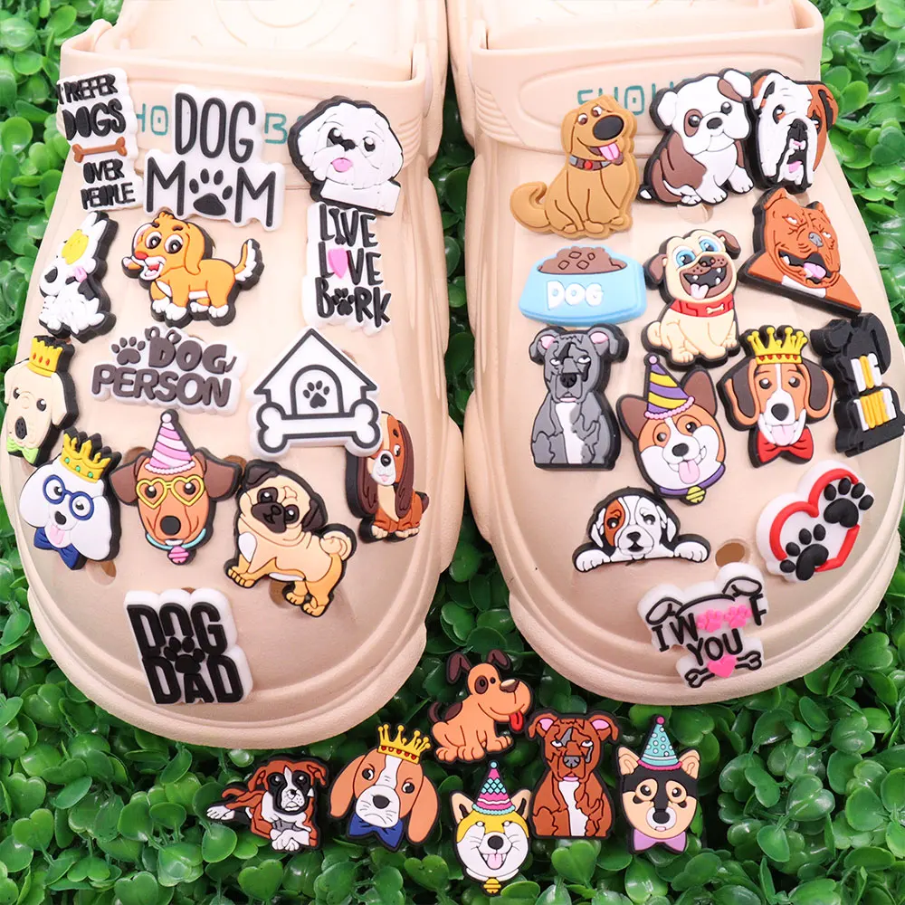 1Pcs Beagle Bulldog Mix Dogs Cute Animals Charm Children Dog Person Shoe Button Accessories Fit Birthday Gift